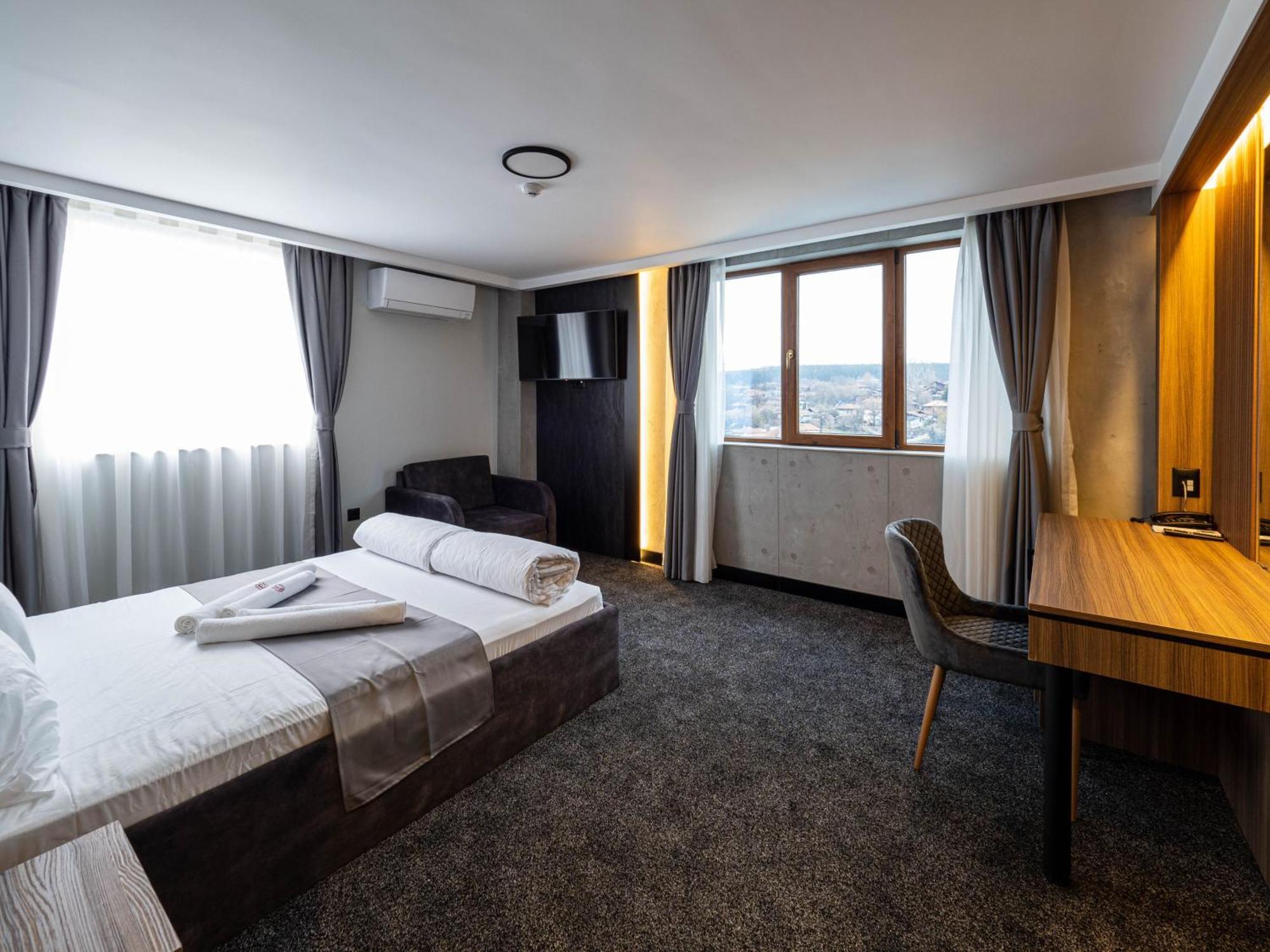 Hotel Elit 3*